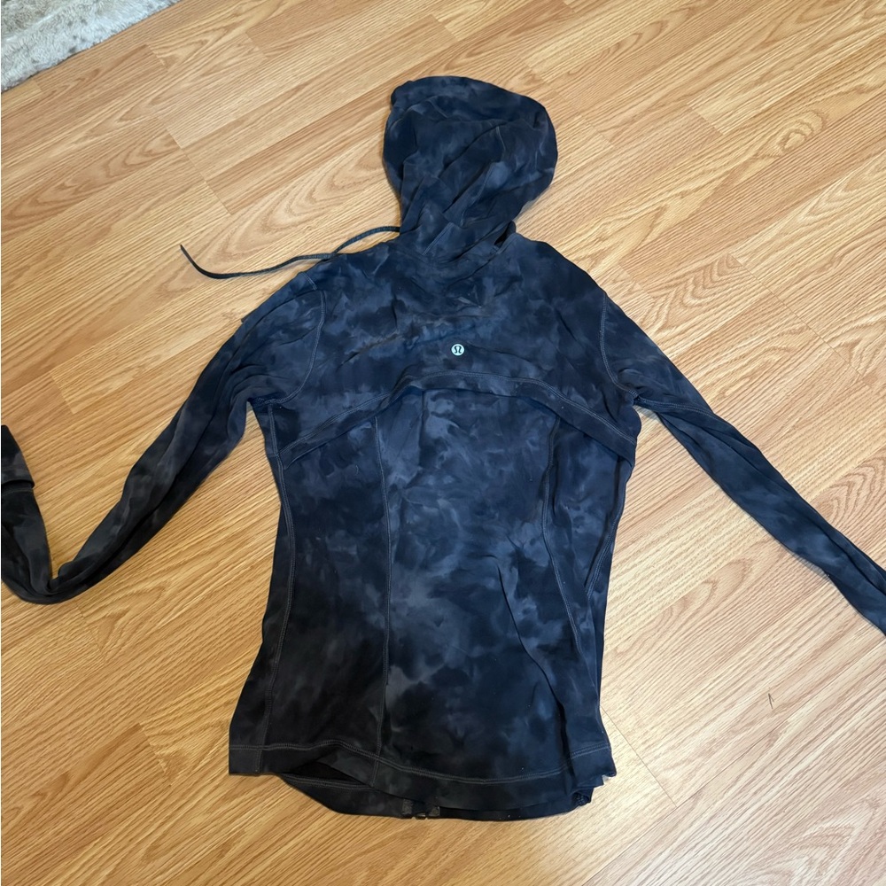 Lululemon zip up Black Tie-Dye Hoodie size 6 perfect condition